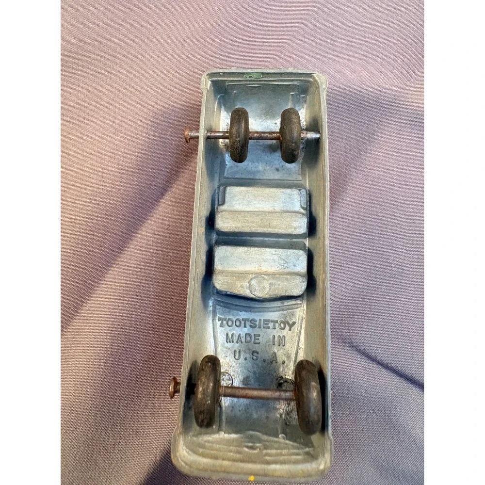 Tootsietoy vintage diecast
